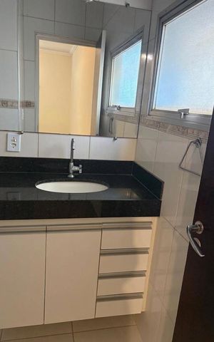 Apartamento para alugar com 82m², 2 quartos e 1 vaga Apartamento para alugar com 82m², 2 quartos e 1 vagaBanheiro 2