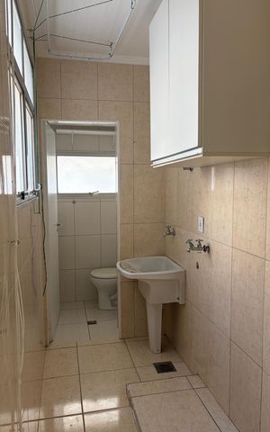 Apartamento para alugar com 82m², 2 quartos e 1 vaga Apartamento para alugar com 82m², 2 quartos e 1 vagaÁrea de serviço