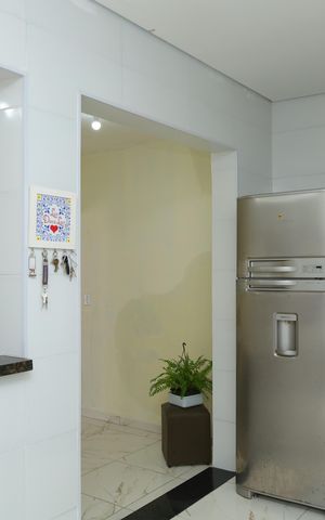 Casa à venda com 200m², 2 quartos e 2 vagasCozinha