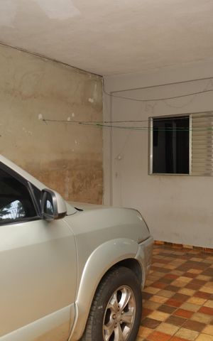 Casa à venda com 200m², 2 quartos e 2 vagasGaragem