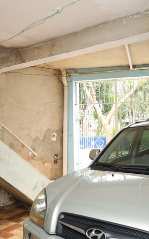 Casa à venda com 200m², 2 quartos e 2 vagasGaragem