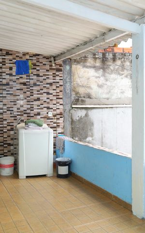 Casa à venda com 200m², 2 quartos e 2 vagasÁrea de Serviço