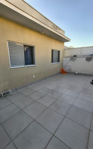 Casa para alugar com 115m², 3 quartos e 2 vagas Casa para alugar com 115m², 3 quartos e 2 vagasÁrea externa