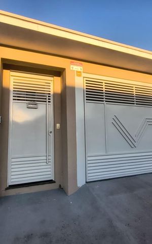 Casa para alugar com 115m², 3 quartos e 2 vagas Casa para alugar com 115m², 3 quartos e 2 vagasFachada