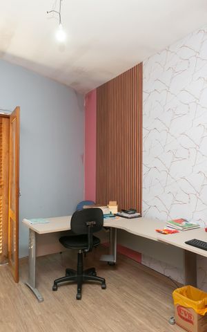 Casa para alugar com 300m², 3 quartos e 5 vagas Casa para alugar com 300m², 3 quartos e 5 vagasQuarto 1