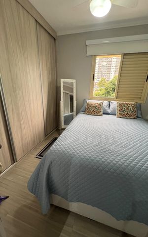 Apartamento à venda com 94m², 2 quartos e 2 vagas Apartamento à venda com 94m², 2 quartos e 2 vagasQuarto