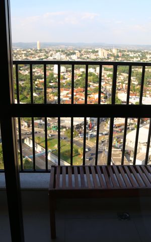 Apartamento para alugar com 72m², 2 quartos e 1 vagaVaranda