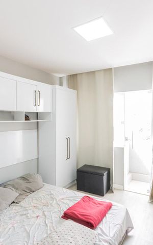 Apartamento à venda com 131m², 2 quartos e 1 vagaSuíte