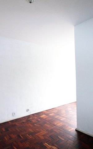 Apartamento à venda com 50m², 2 quartos e 2 vagasSala