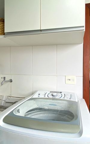Apartamento à venda com 170m², 4 quartos e 4 vagas Apartamento à venda com 170m², 4 quartos e 4 vagasÁrea de Serviço