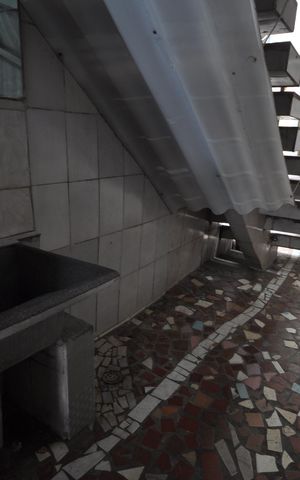 Casa à venda com 188m², 7 quartos e sem vagaÁrea de serviço 2