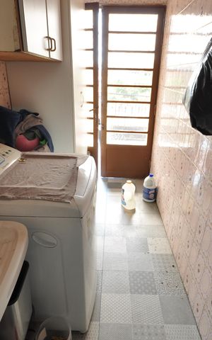 Casa à venda com 188m², 7 quartos e sem vagaÁrea de serviço 1
