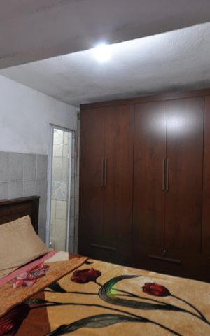 Casa à venda com 188m², 7 quartos e sem vagaSuíte 2