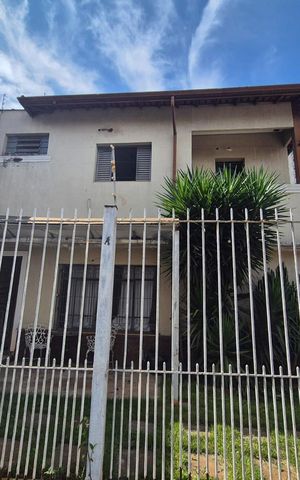 Casa para alugar com 242m², 5 quartos e 4 vagas