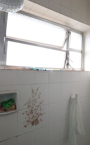 Apartamento à venda com 91m², 2 quartos e sem vagaBanheiro 