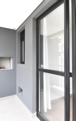 Apartamento à venda com 73m², 2 quartos e 2 vagasSacada com churrasqueira