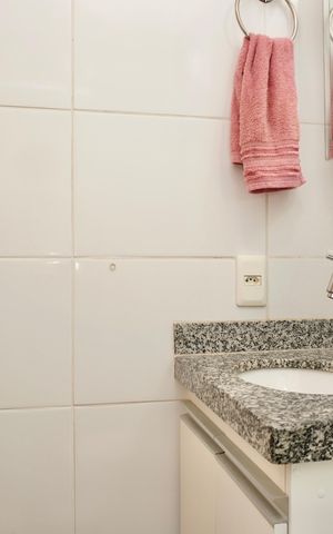 Apartamento à venda com 60m², 3 quartos e 1 vaga Apartamento à venda com 60m², 3 quartos e 1 vagaBanheiro Social