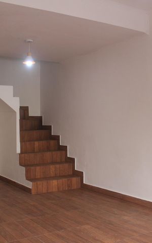 Casa para alugar com 176m², 4 quartos e 1 vagaSala