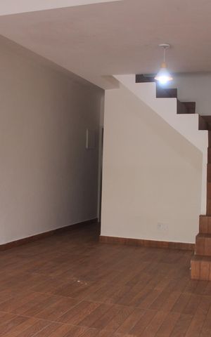 Casa para alugar com 176m², 4 quartos e 1 vagaSala