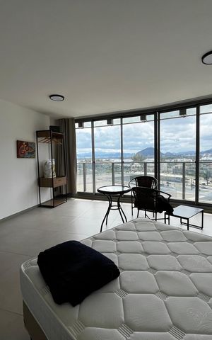 Studio à venda com 40m², 1 quarto e 1 vaga Studio à venda com 40m², 1 quarto e 1 vagaSala / Quarto