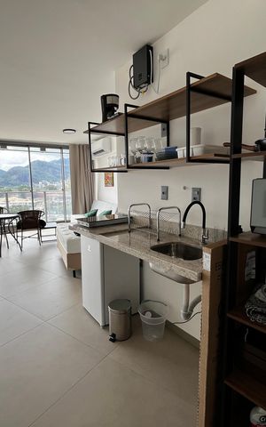 Studio à venda com 40m², 1 quarto e 1 vaga Studio à venda com 40m², 1 quarto e 1 vagaCozinha