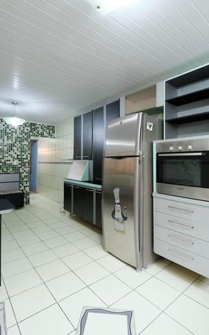 Casa para alugar com 160m², 4 quartos e 2 vagasCozinha