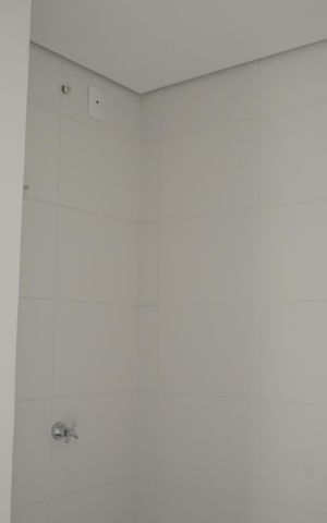 Apartamento para alugar com 48m², 2 quartos e sem vagaBanheiro