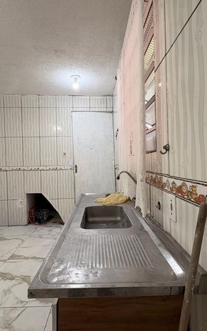 Casa à venda com 40m², 1 quarto e sem vaga Casa à venda com 40m², 1 quarto e sem vagaSala/cozinha