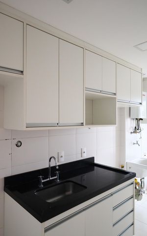 Apartamento para alugar com 72m², 2 quartos e 2 vagasCozinha e Área de Serviço