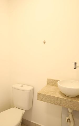 Apartamento para alugar com 72m², 2 quartos e 2 vagasLavabo