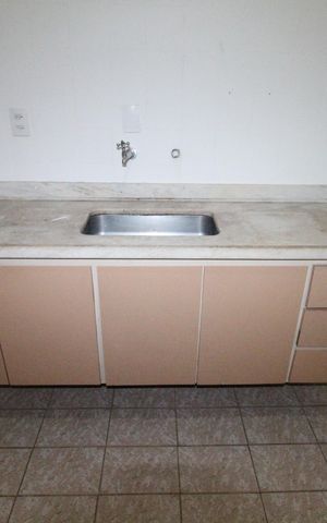 Apartamento para alugar com 73m², 2 quartos e 1 vagaCozinha