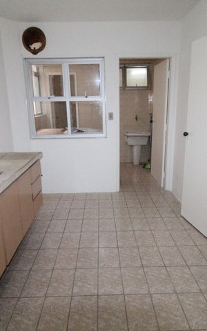 Apartamento para alugar com 73m², 2 quartos e 1 vagaCozinha