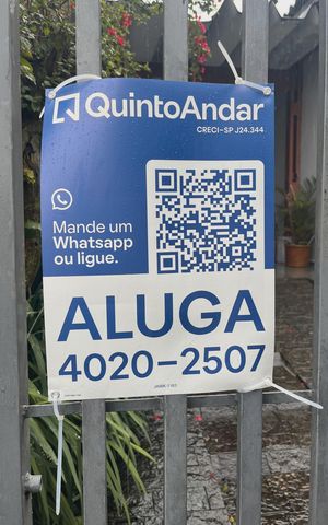 Casa para alugar com 190m², 3 quartos e 3 vagasFachada