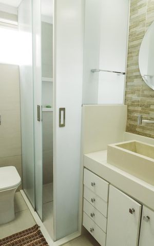 Apartamento à venda com 61m², 2 quartos e 2 vagas Apartamento à venda com 61m², 2 quartos e 2 vagasBanheiro