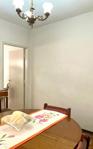 Casa à venda com 160m², 3 quartos e 2 vagas Casa à venda com 160m², 3 quartos e 2 vagasSala de Jantar