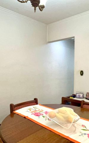 Casa à venda com 160m², 3 quartos e 2 vagas Casa à venda com 160m², 3 quartos e 2 vagasSala de Jantar
