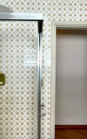 Casa à venda com 160m², 3 quartos e 2 vagas Casa à venda com 160m², 3 quartos e 2 vagasBanheiro da Suíte