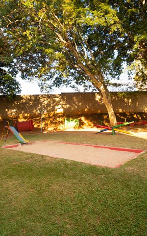 Apartamento para alugar com 55m², 2 quartos e 1 vaga Apartamento para alugar com 55m², 2 quartos e 1 vagaÁrea comum - Playground