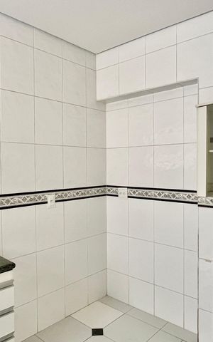Casa para alugar com 324m², 5 quartos e 1 vaga