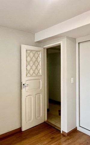 Casa para alugar com 324m², 5 quartos e 1 vaga