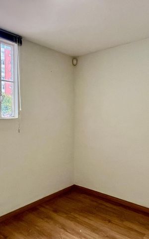 Casa para alugar com 324m², 5 quartos e 1 vaga