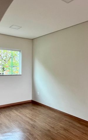 Casa para alugar com 324m², 5 quartos e 1 vaga