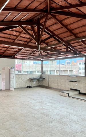 Casa para alugar com 324m², 5 quartos e 1 vaga