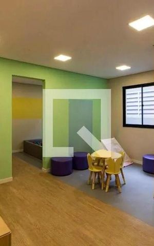 Apartamento à venda com 43m², 2 quartos e sem vaga Apartamento à venda com 43m², 2 quartos e sem vagaBrinquedoteca
