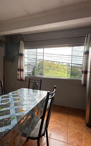 Casa à venda com 300m², 3 quartos e 3 vagas Casa à venda com 300m², 3 quartos e 3 vagasCozinha