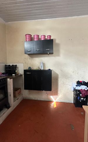 Casa à venda com 300m², 3 quartos e 3 vagas Casa à venda com 300m², 3 quartos e 3 vagasCozinha