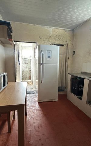 Casa à venda com 300m², 3 quartos e 3 vagas Casa à venda com 300m², 3 quartos e 3 vagasCozinha