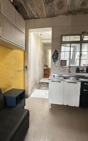 Casa à venda com 300m², 3 quartos e 3 vagas Casa à venda com 300m², 3 quartos e 3 vagasSala/Cozinha