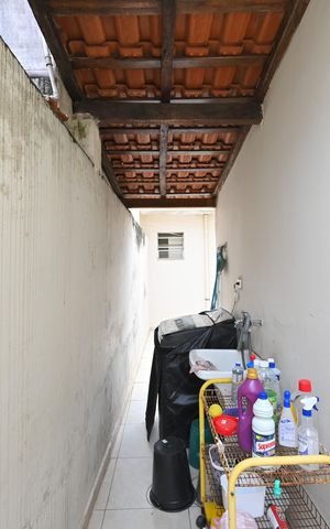 Casa à venda com 116m², 2 quartos e 2 vagasLavanderia