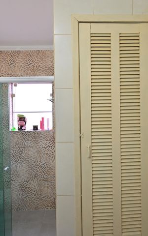 Casa à venda com 116m², 2 quartos e 2 vagasBanheiro Social